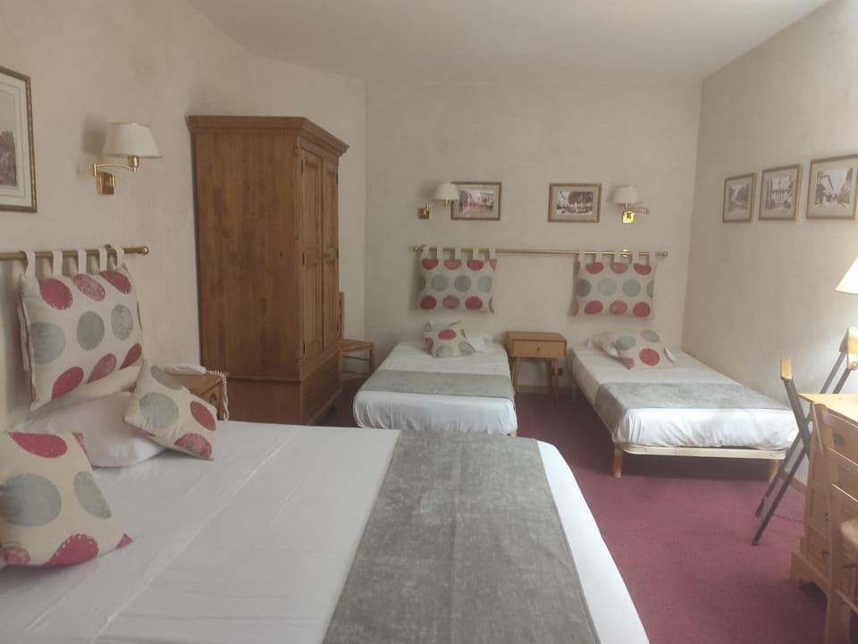 Hôtel Saint Jean Hotel in Provence-Alpes-Côte d'Azur