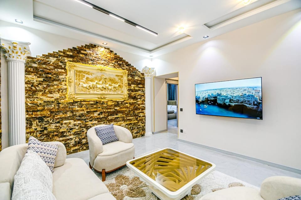 TV and multimedia, Living room, Seating area