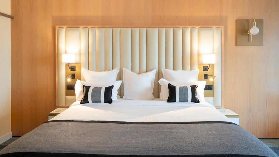 Property building, Bedroom