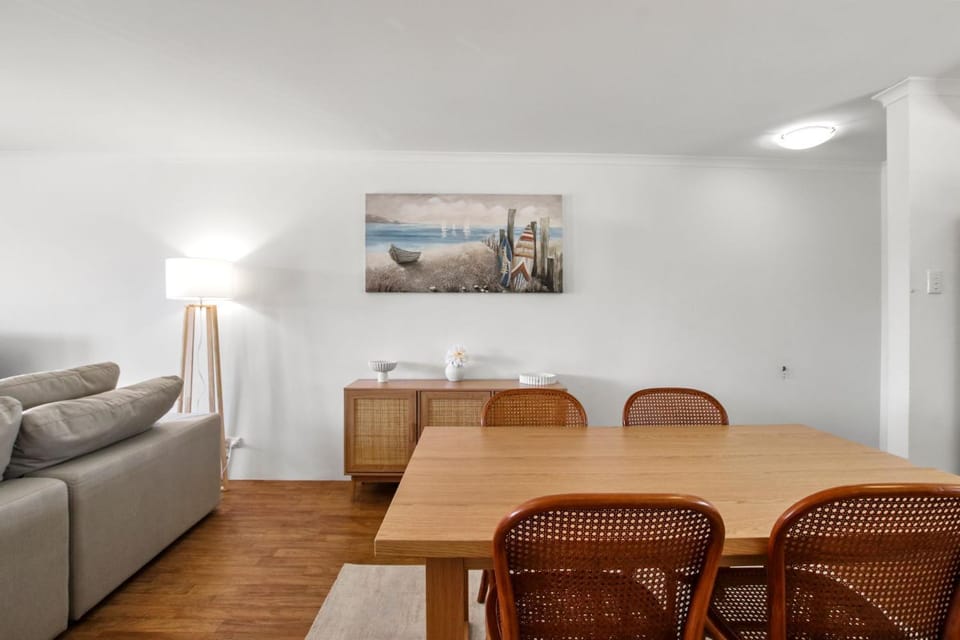 Levuka Unit 12 14 Moreton Pde Apartment in Kings Beach