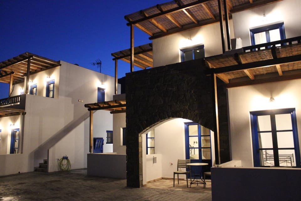 Property building, Patio, Night, View (from property/room)