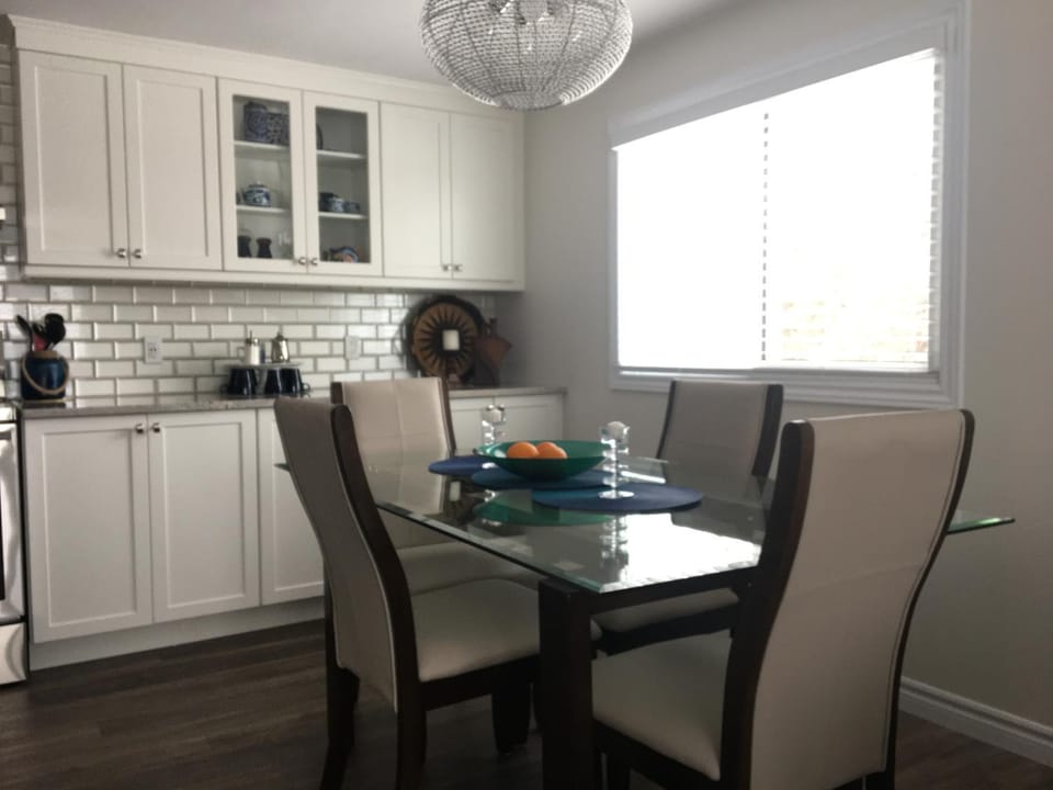 Dining area, Communal kitchen
