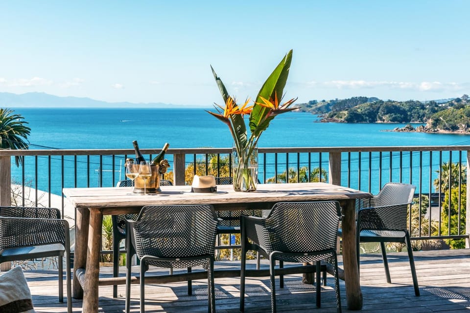 16 Waikare - You've Got It Maid Apartment in Auckland Region
