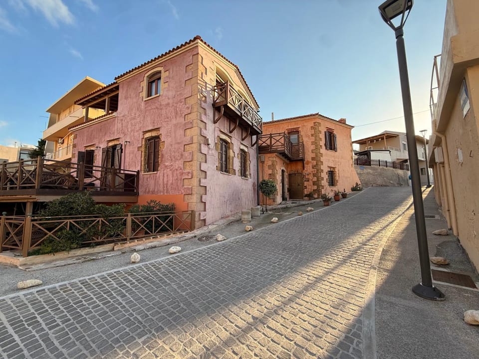 Property building, Day, Neighbourhood, Street view