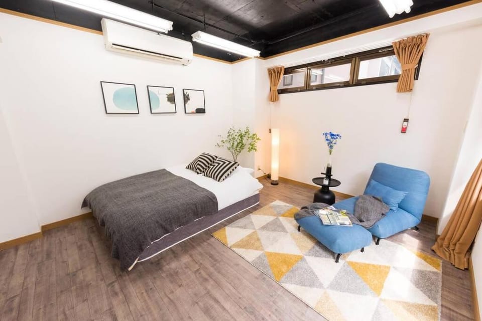 TORA HOTEL Tokyo-Rikugienn 寅ホテル 六義園 A Apartment in Japan