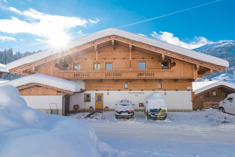 Property building, Winter, Parking