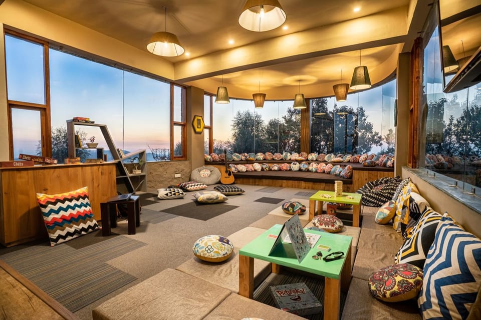 Seating area, Evening entertainment