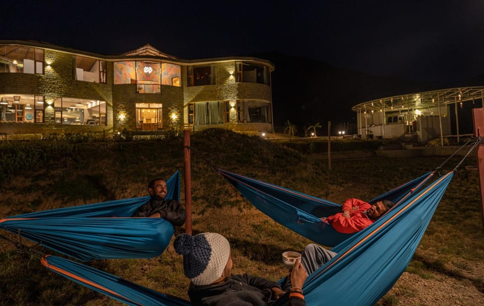 Property building, People, Natural landscape, Garden, group of guests