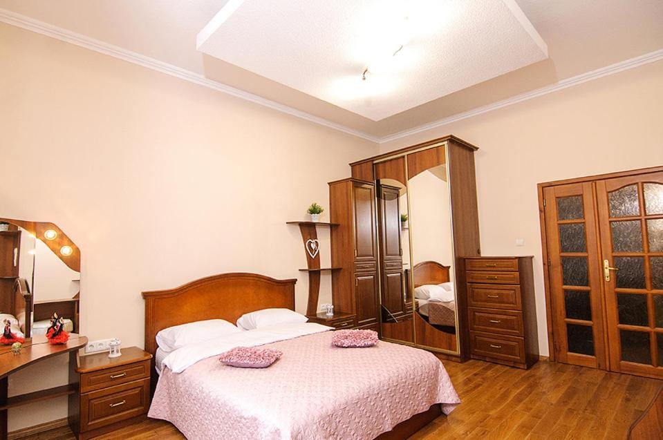 НОВИЙ СВІТ Апартаменти Apartment in Lviv