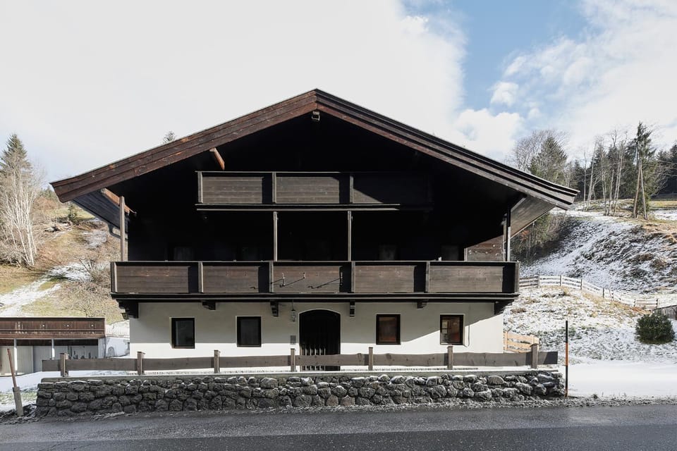 Property building, Winter