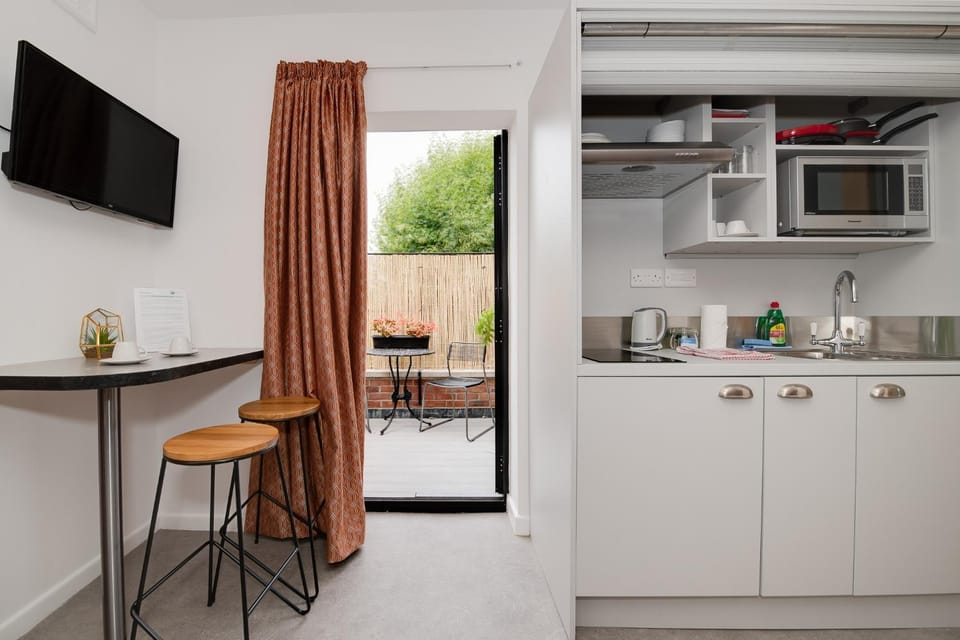 Ferryman Studio Apartments Apartment hotel in Portsmouth