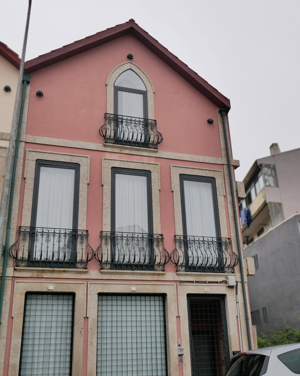 Property building, Facade/entrance