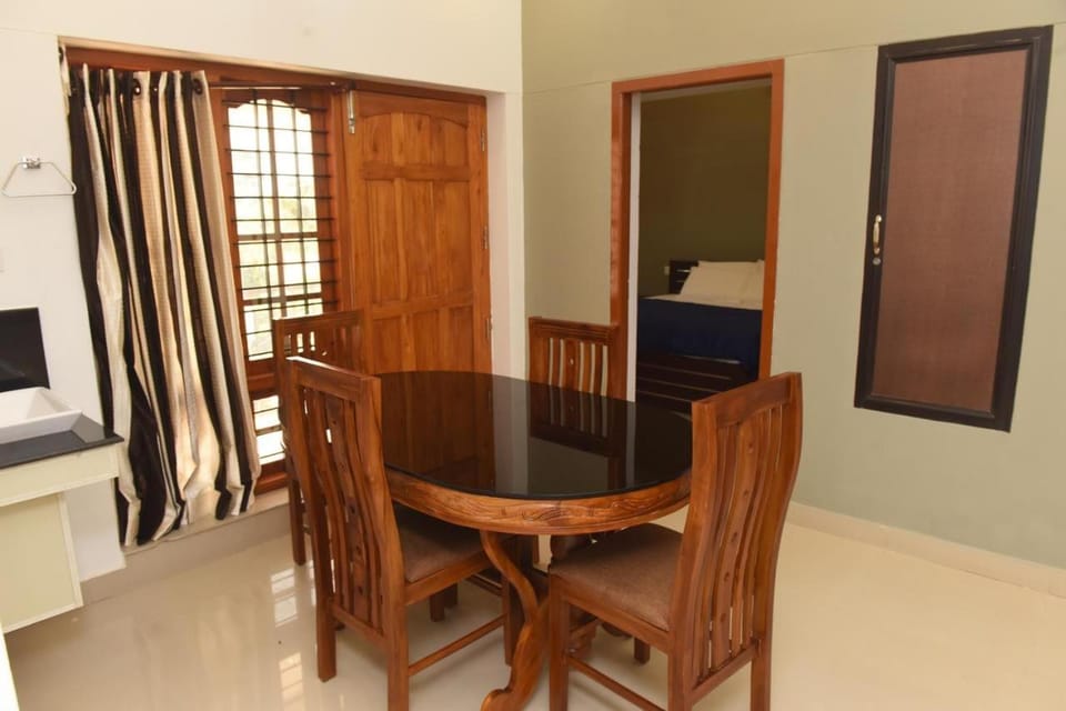 DOWN TOWN HOLIDAYS Apartment in Thiruvananthapuram