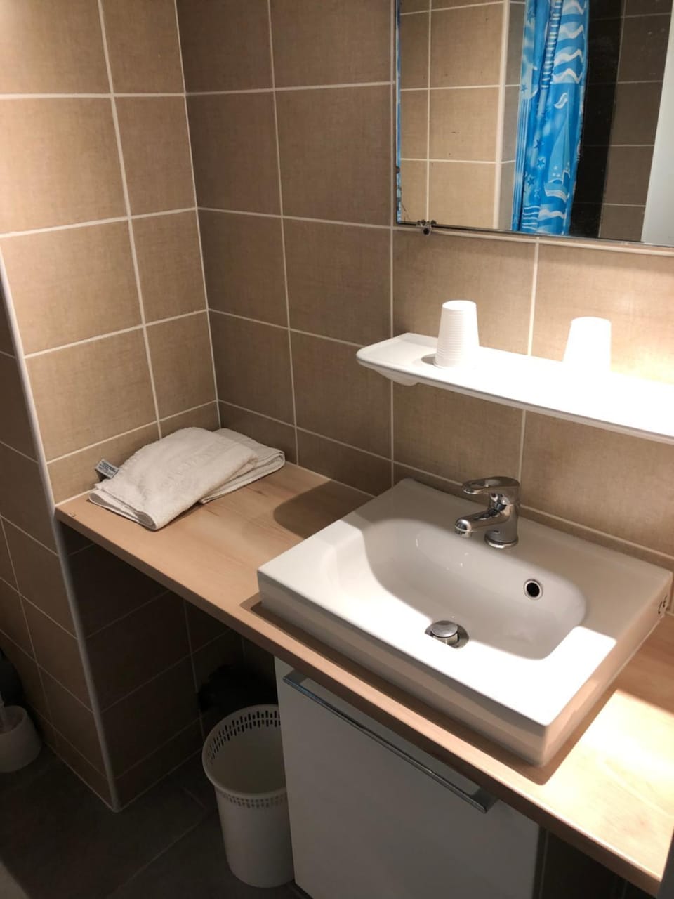 Bathroom, Decorative detail