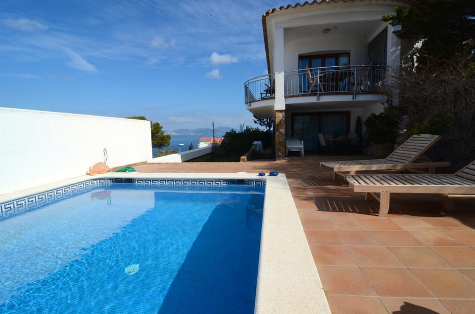 Other, Pool view