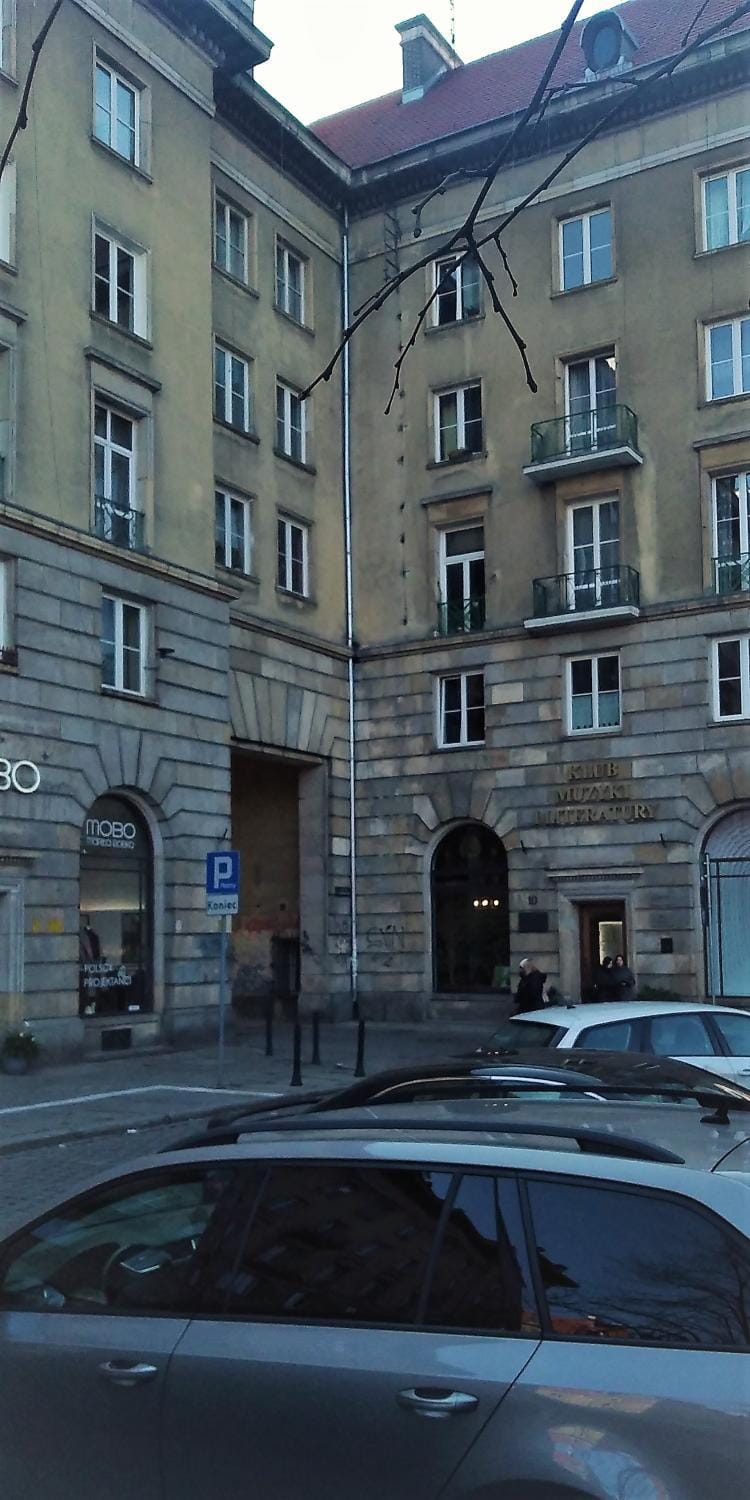 Property building, Facade/entrance