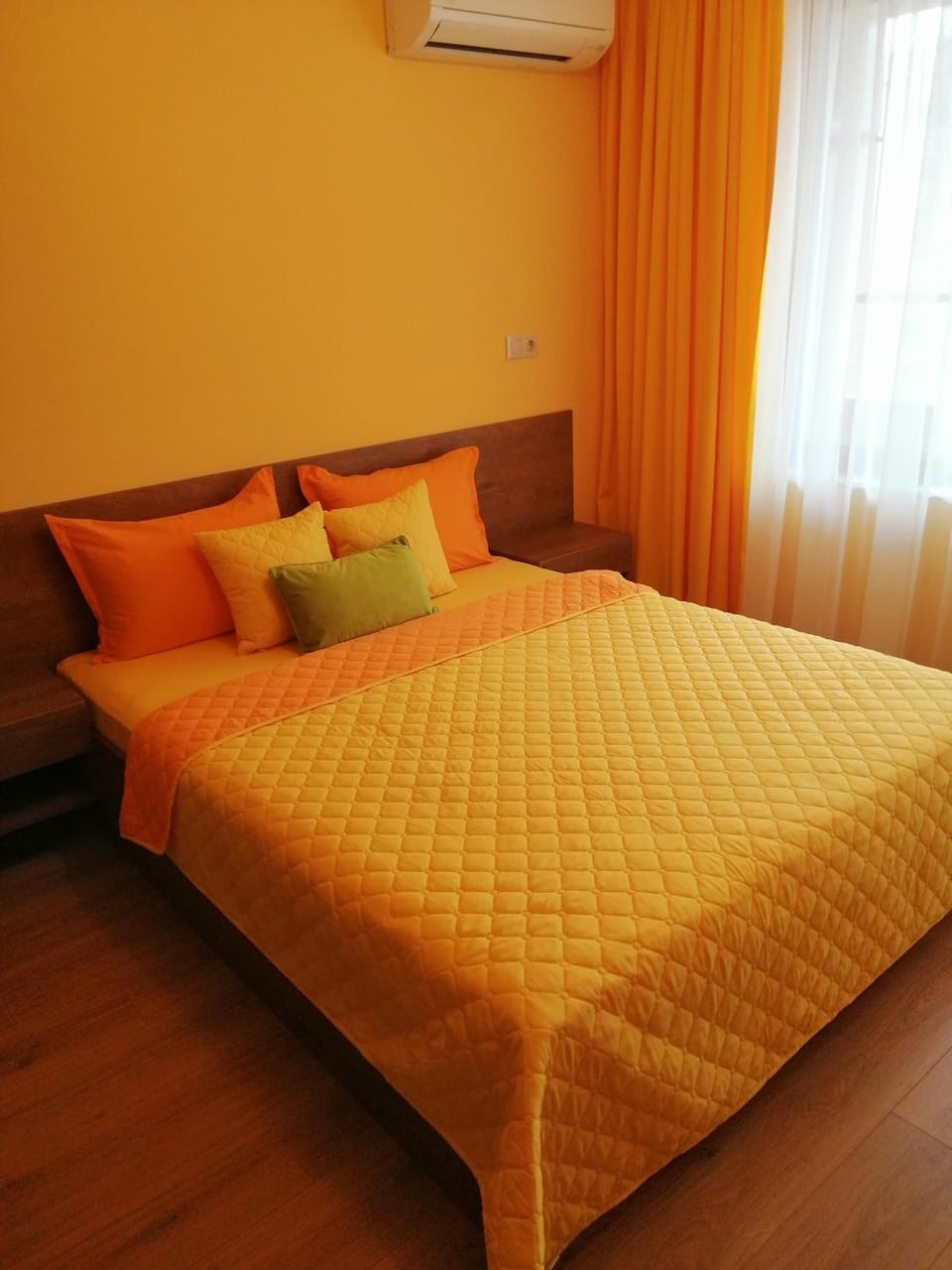 Sunny Apartment in Burgas