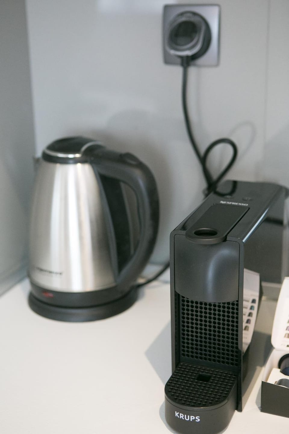 Coffee/tea facilities, Kitchen or kitchenette
