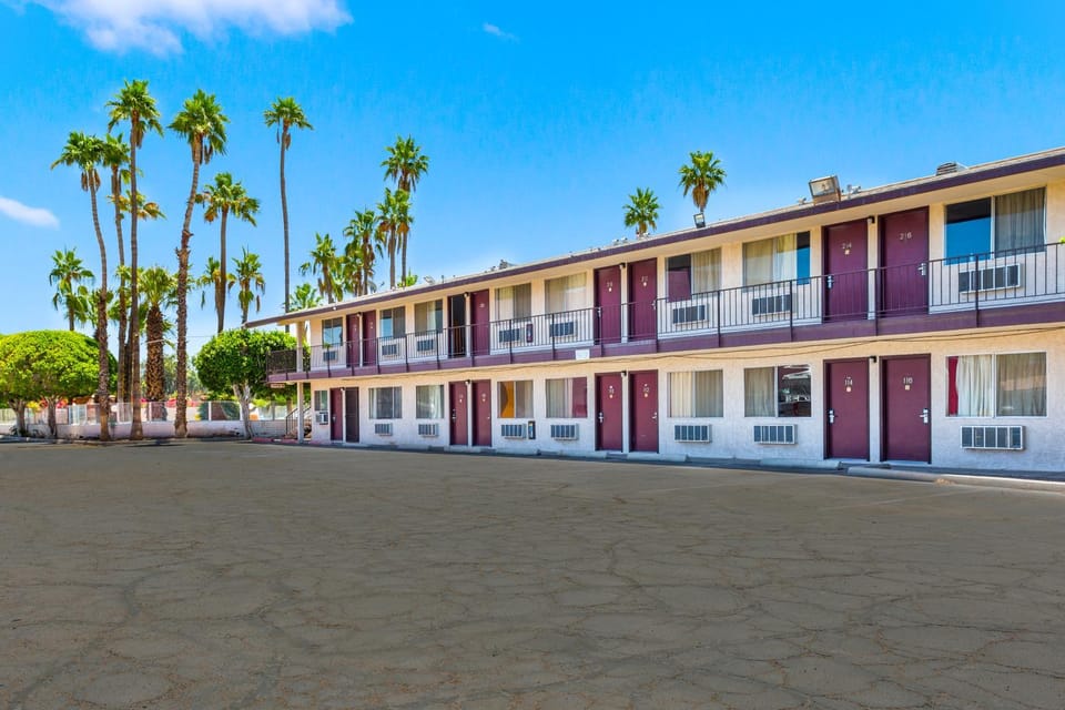 Knights Inn Yuma Motel in Yuma