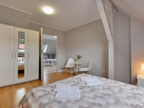 Apartament w Mieście Apartment in Lower Silesian Voivodeship