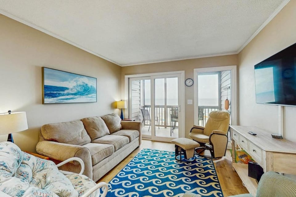 Atlantic Escape House in North Myrtle Beach