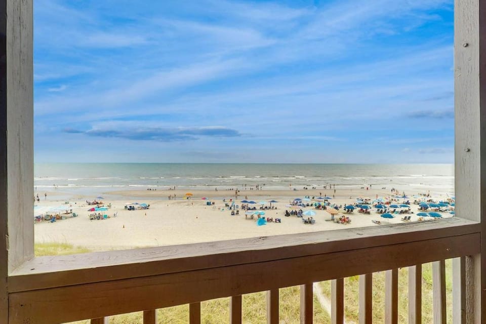 Atlantic Escape House in North Myrtle Beach