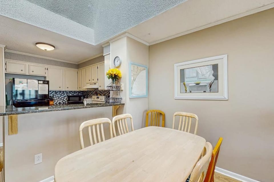 Atlantic Escape Apartment in North Myrtle Beach