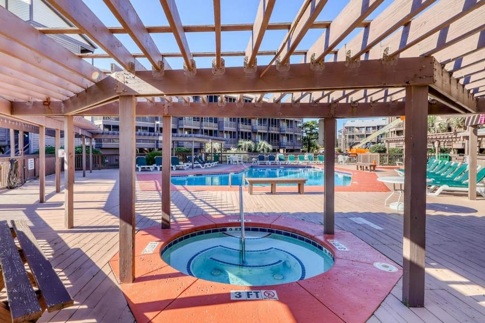 Atlantic Escape House in North Myrtle Beach