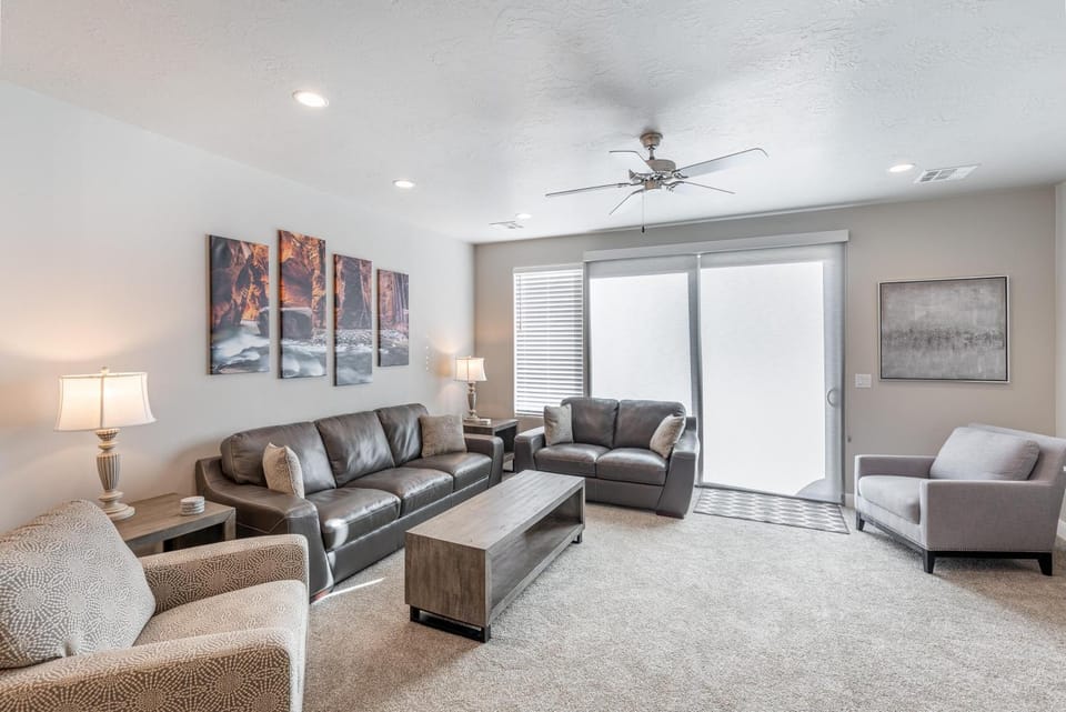 Poolside Paradise House in St George