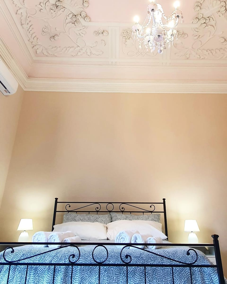 Bed, Decorative detail, Bedroom