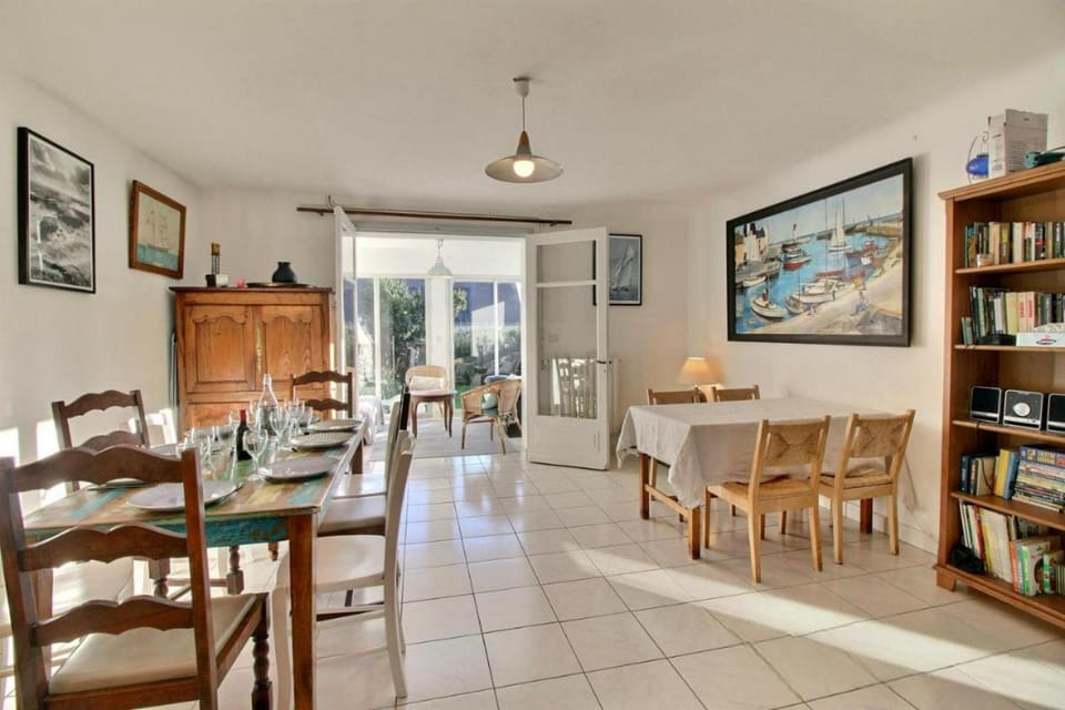 Ty Lisa - Maison de village avec véranda lumineuse sur grand jardin House in Quiberon