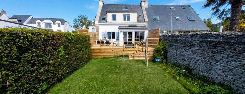 Ty Lisa - Maison de village avec véranda lumineuse sur grand jardin House in Quiberon