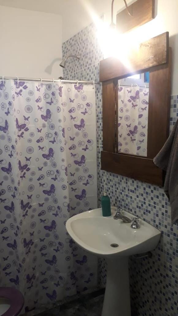 Habitación en casa con pileta en Río Ceballos Vacation rental in Cordoba Province