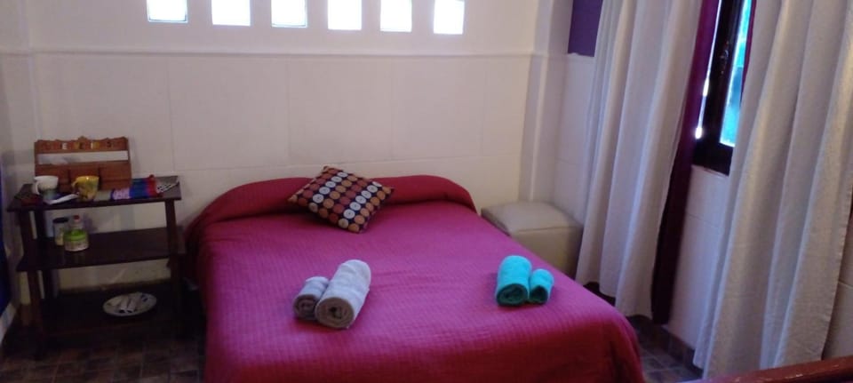 Habitación en casa con pileta en Río Ceballos Vacation rental in Cordoba Province