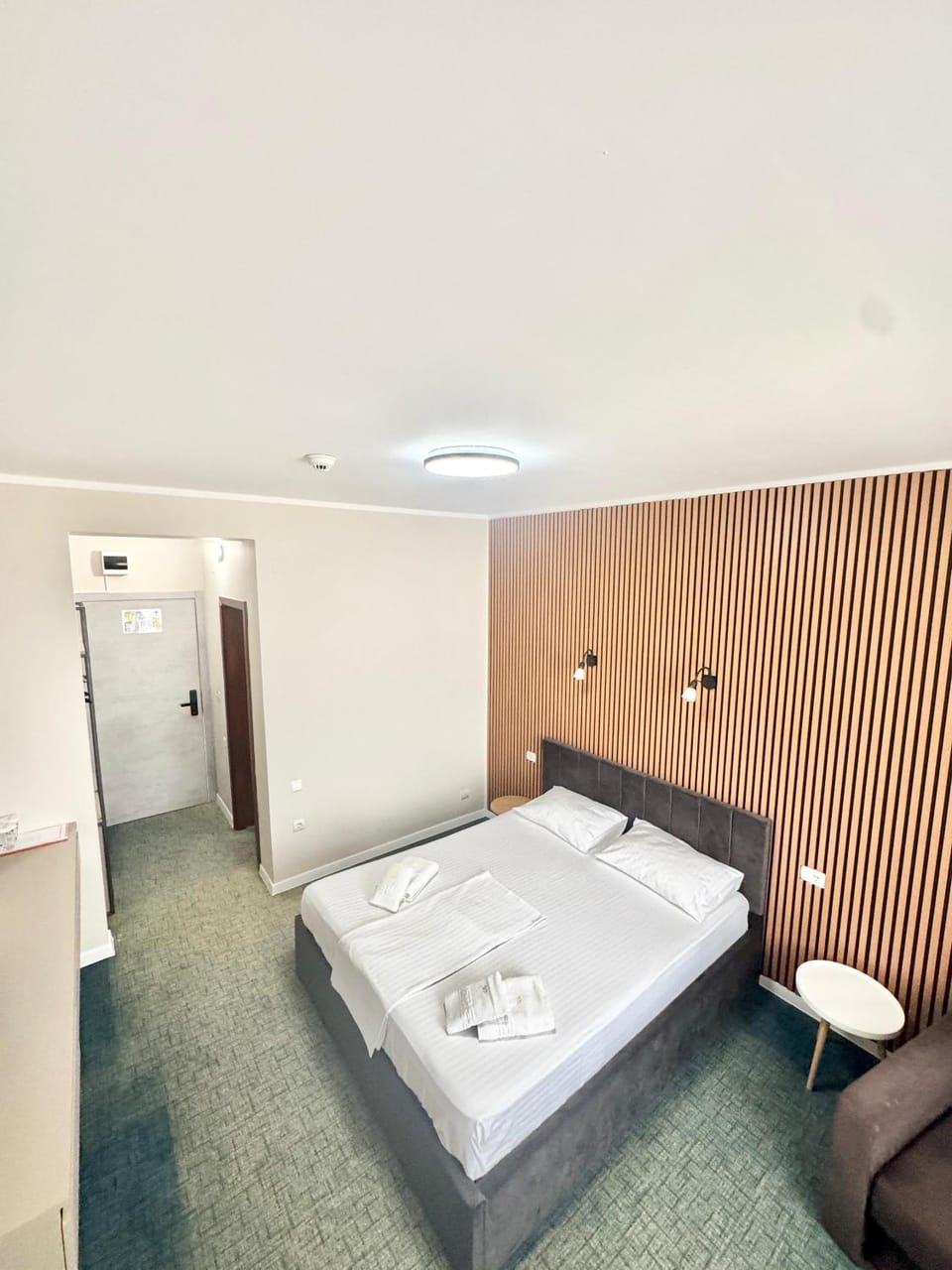 Bed, Balcony/Terrace, Photo of the whole room, Bedroom, Sea view, towels