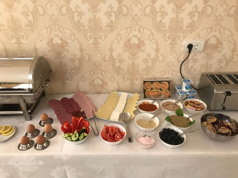 Food and drinks, Food, Buffet breakfast