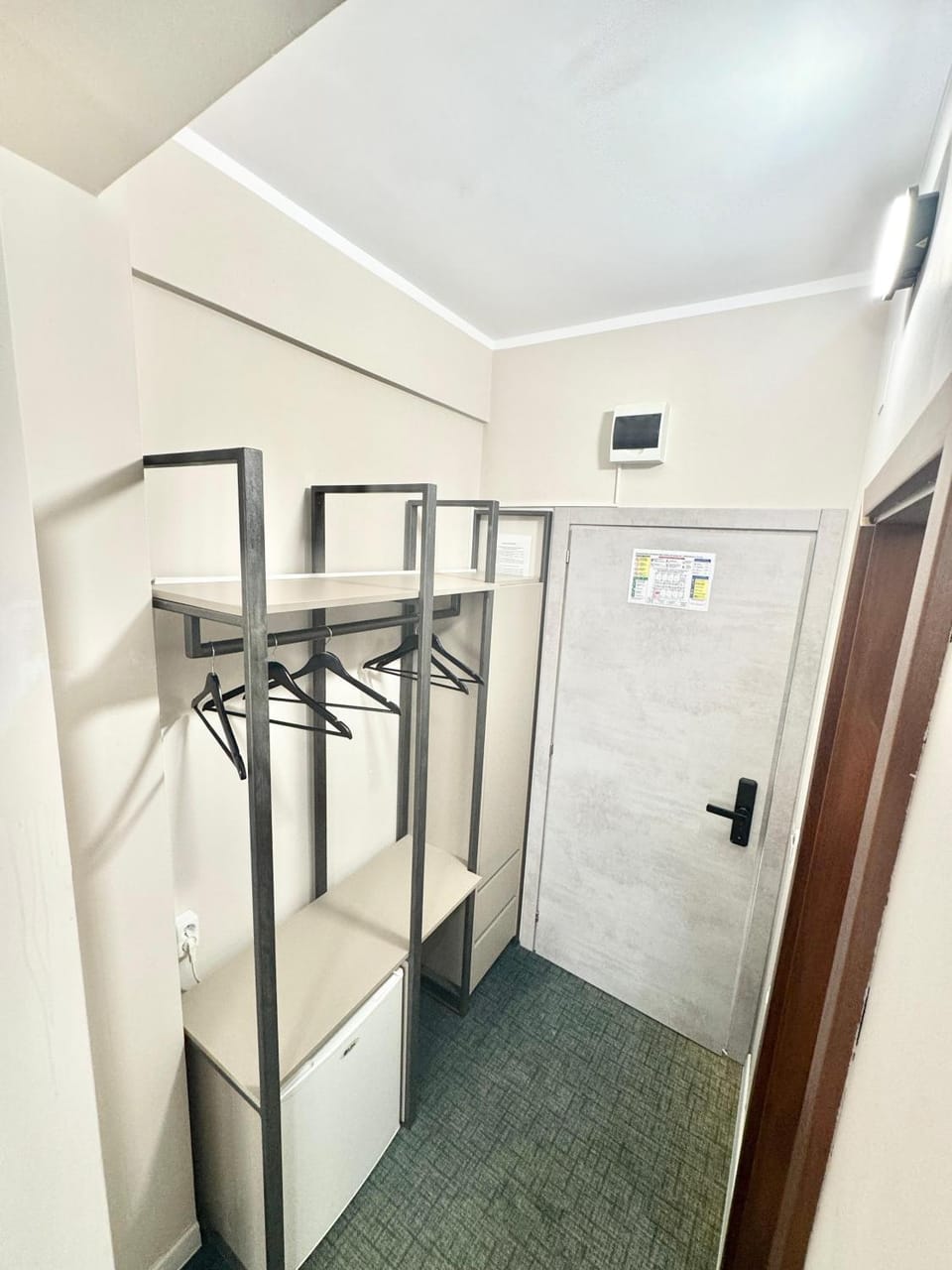 Photo of the whole room, wardrobe