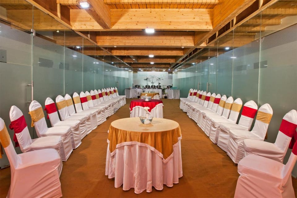 Banquet/Function facilities, Meeting/conference room