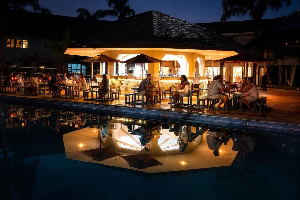 Restaurant/places to eat, Night, People, Pool view, Swimming pool, group of guests