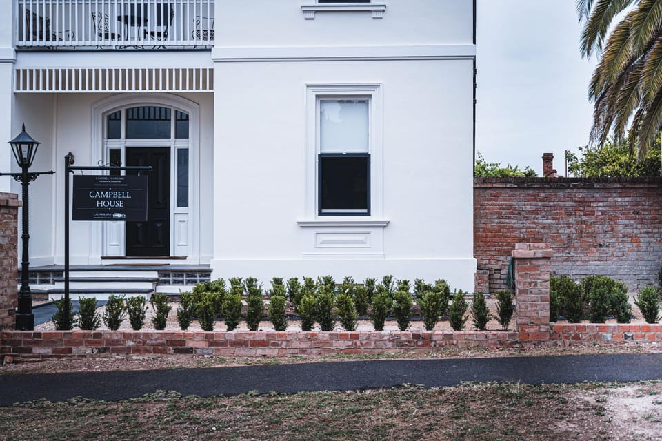 Property building, Street view