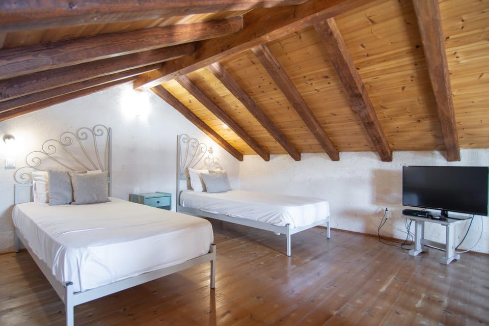 TV and multimedia, Bedroom