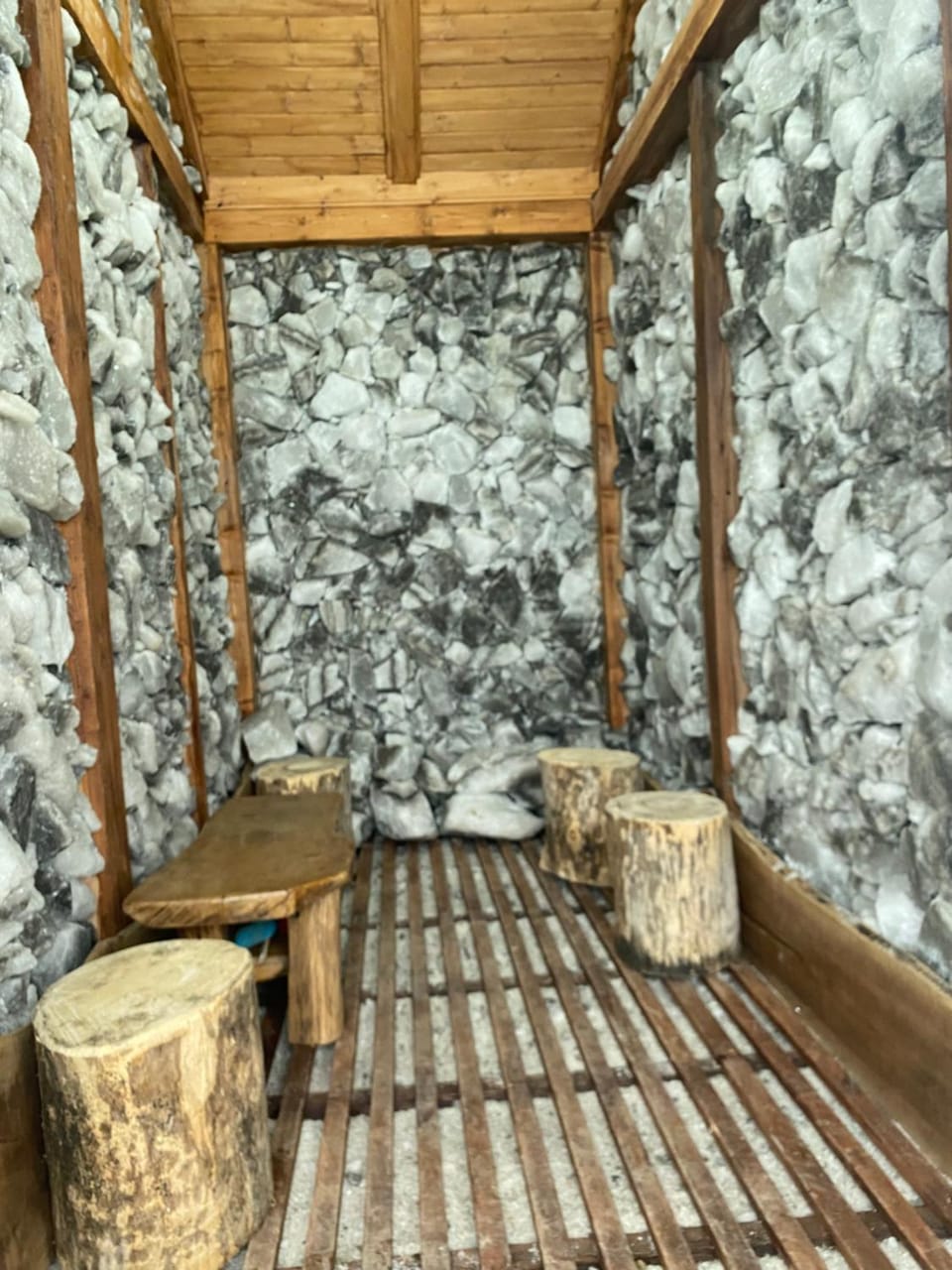 Popasul din Pietrar Bed and Breakfast in Romania