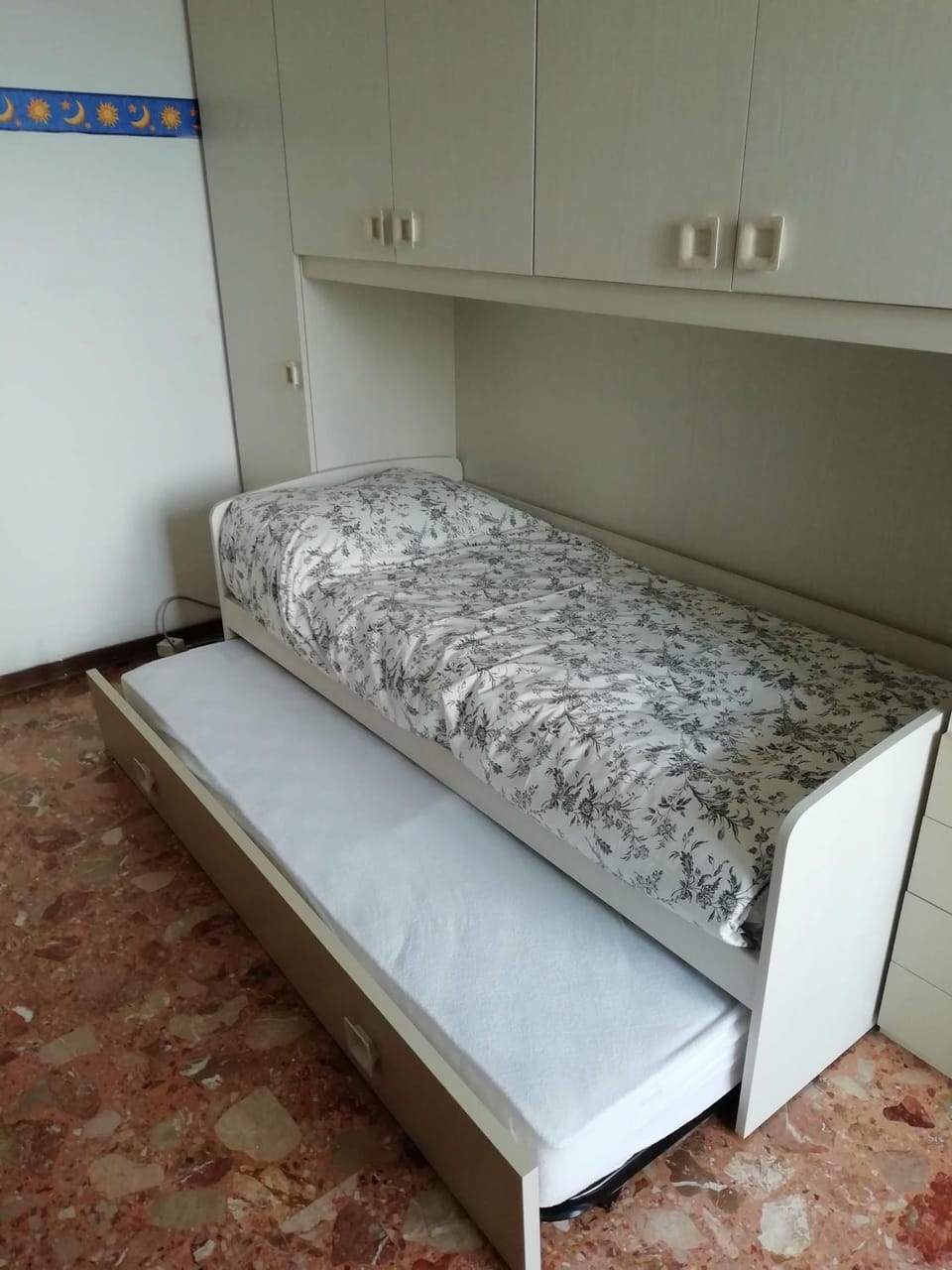 Bed, Bedroom, bunk bed, wardrobe