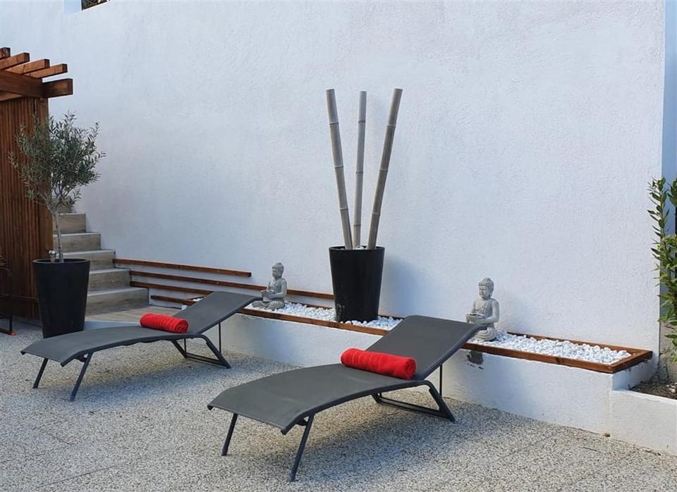 Villa T3 à 10' de Cassis SPA - Jacuzzi House in Carnoux-en-Provence