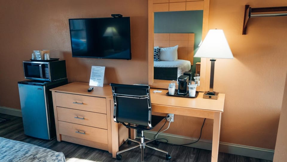 TV and multimedia, minibar