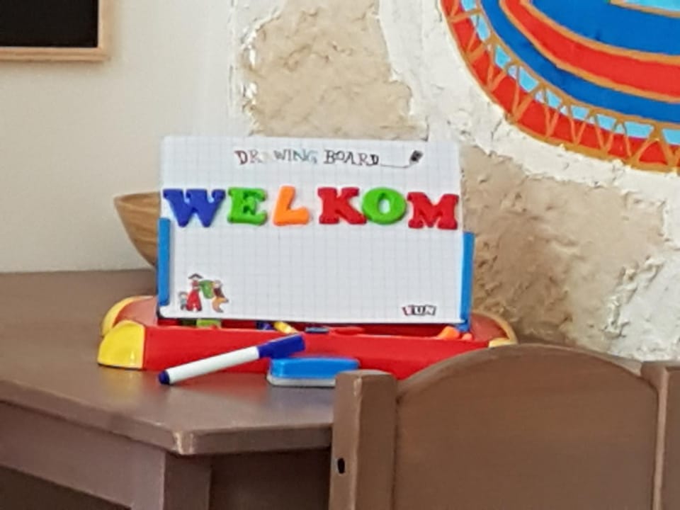 Decorative detail, Location