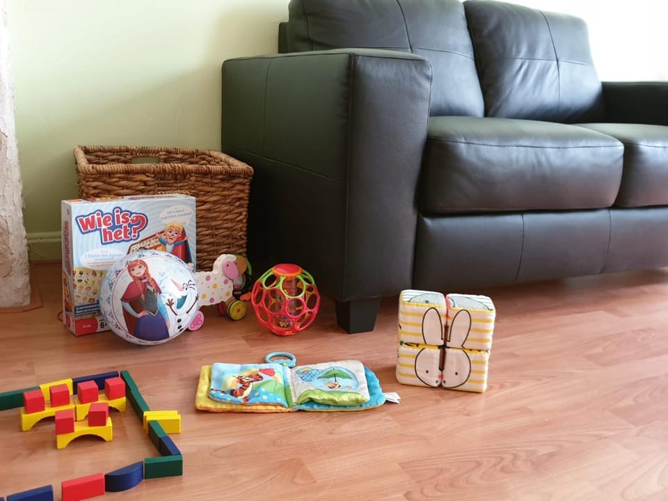 Living room, children