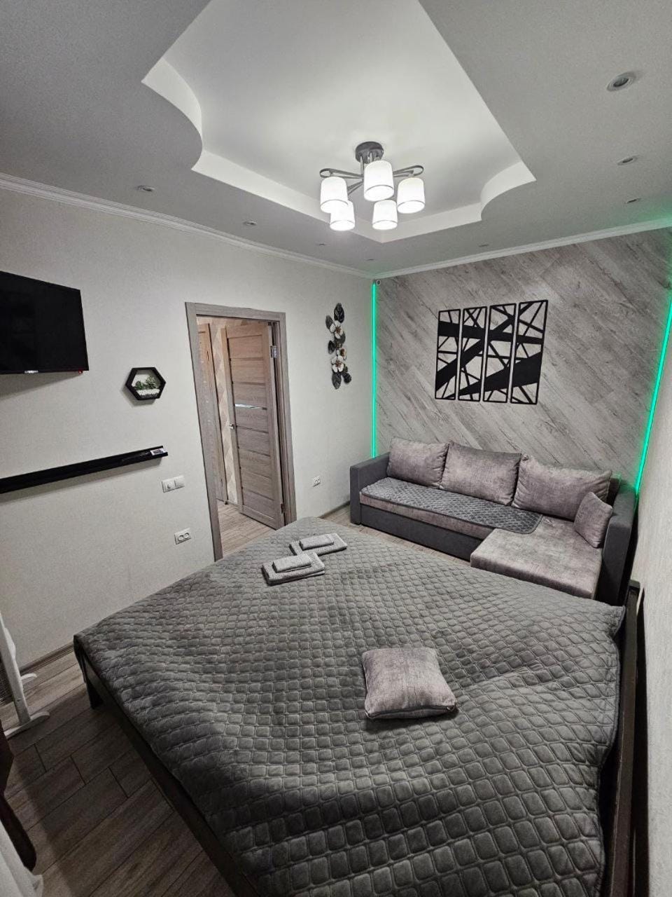 Danyla Galytskogo apartment Центр міста, старе місто 5хв Apartment in Ukraine