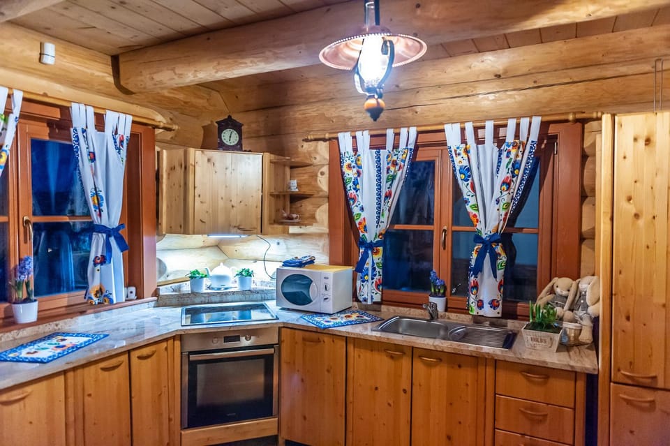 Chata na brehu Liptovskej Mary Chalet in Slovakia