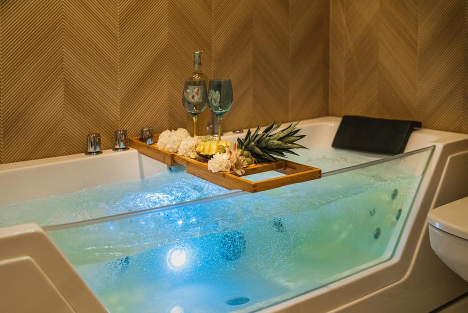 Hot Tub, Bathroom, Bath